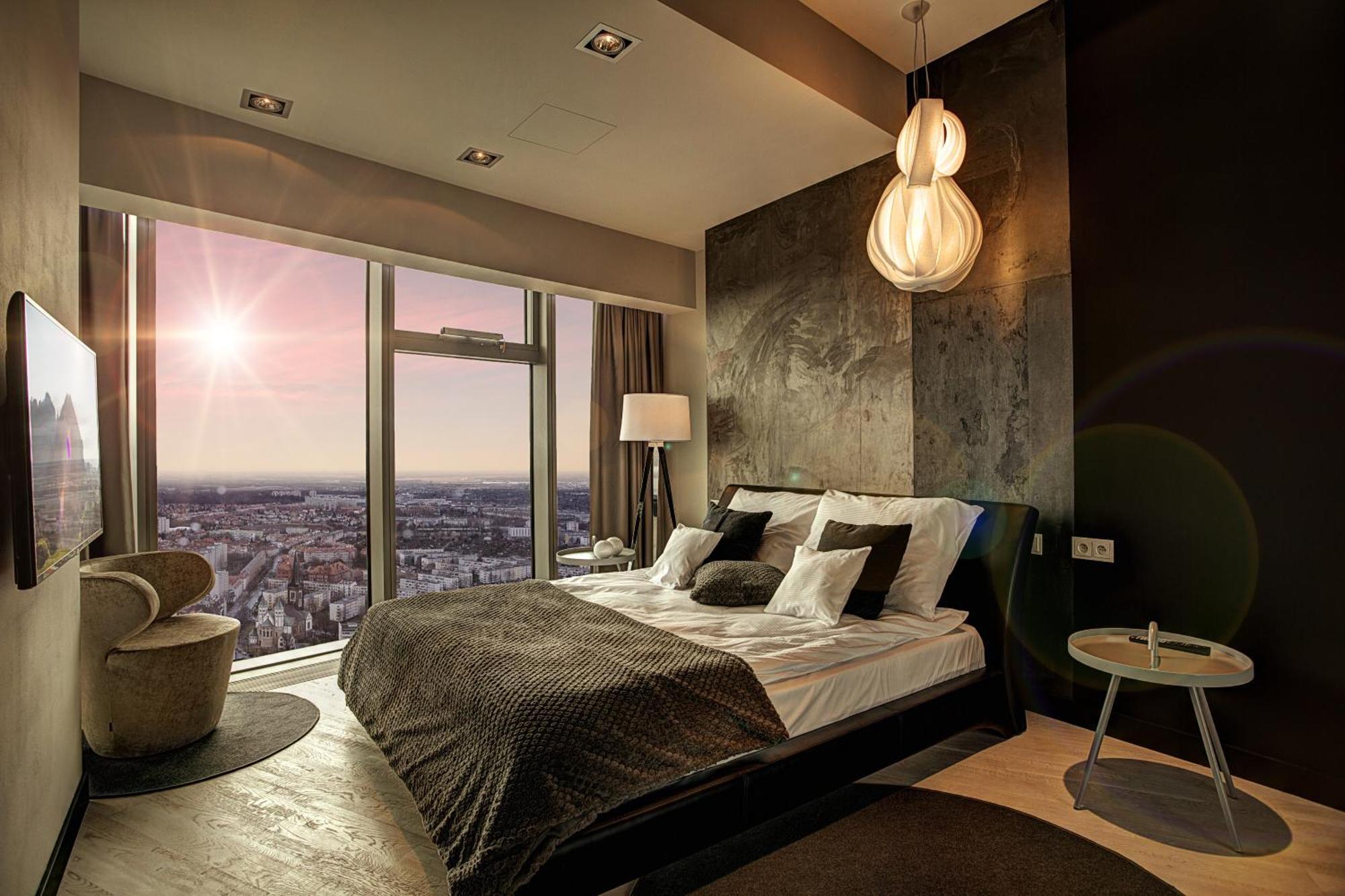 Apartamenty Sky Tower Wroclaw Exterior photo